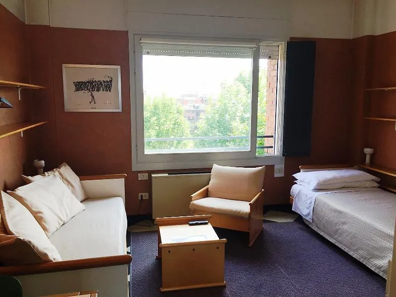 Residence Hotel Siloe Μιλάνο 4*,
